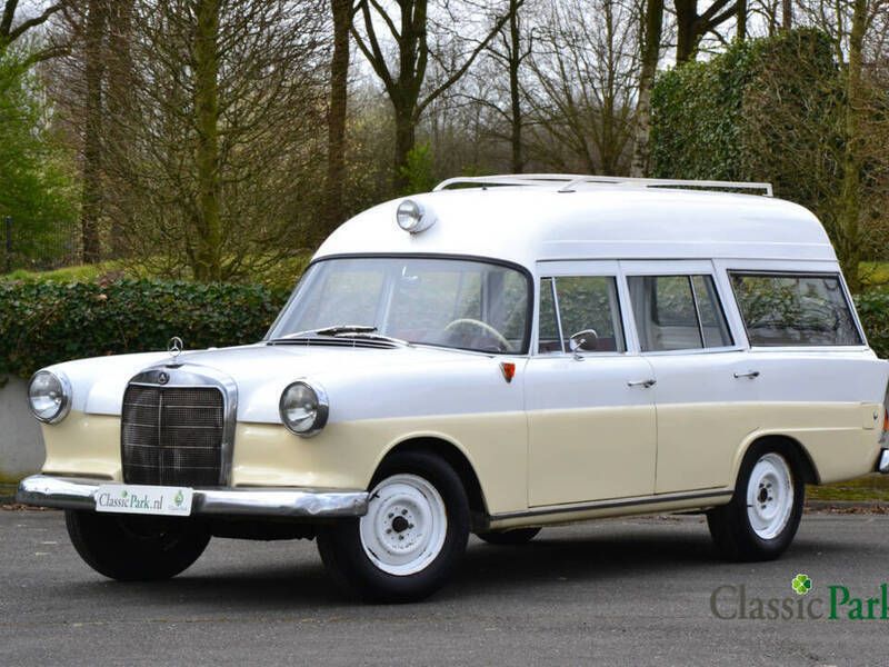Blanc Utilisé 1963 Mercedes 190 Berline | 13 500 € - Image 1/4