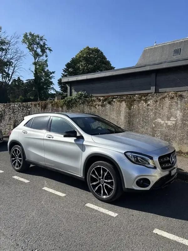 Utilisé 2019 Mercedes GLA200 Sport Edition SUV | 24 500 € (Bon prix) - Image 1/4