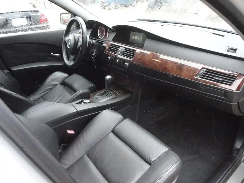 Occasion BMW 545 339 ch (249 kW) 2004 Gris Berline