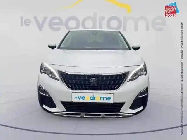 Occasion Peugeot 3008 Allure 133 ch (97 kW) 2019 Blanc SUV