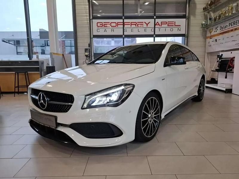 Blanc Utilisé 2017 Mercedes CLA200 Shooting Brake AMG Break | 23 900 € (Prix cher) - Image 1/4