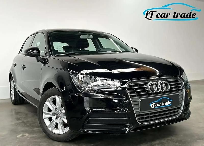 Noir Utilisé 2013 Audi A1 Sportback Attraction Citadine | 8 450 € (Super prix) - Image 1/4