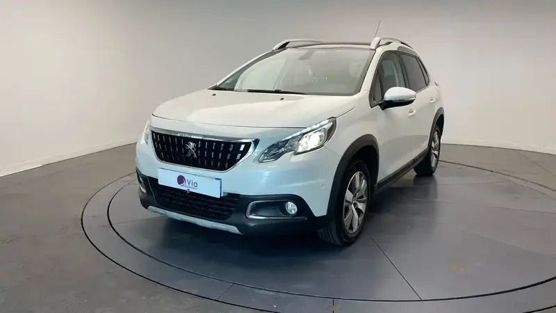 Utilisé 2019 Peugeot 2008 Allure SUV | 12 490 € (Super prix) - Image 1/4