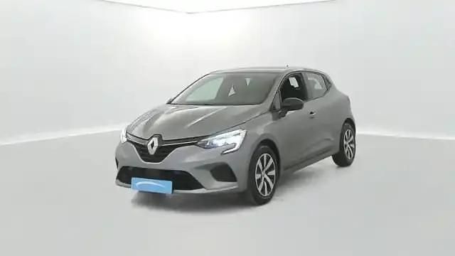Gris schiste Occasion 2023 Renault Clio V Berline | 14 270 € (Prix juste) - Image 1/4