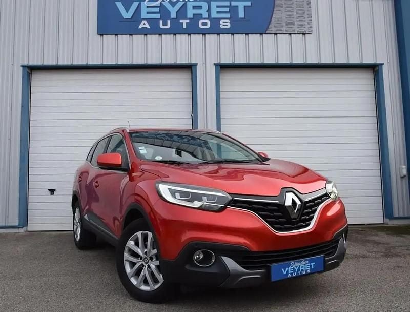 Rouge Occasion 2017 Renault Kadjar Intens SUV | 8 990 € (Bon prix) - Image 1/4