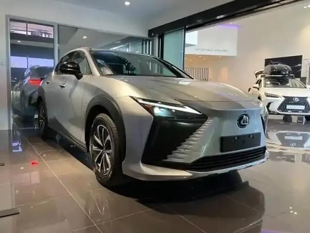 Nouvelle Lexus RZ 450e 230 kW (313 ch) 2025 Gris iridium métallisé SUV