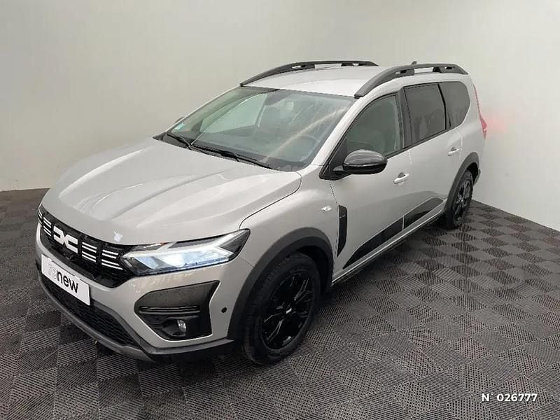 Gris Utilisé 2023 Dacia Jogger Extreme | 20 490 € (Prix juste) - Image 1/4