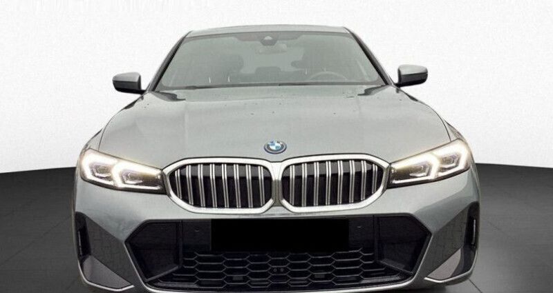 Gris Utilisé 2024 BMW 330e M Sport Berline | 48 490 € (Prix juste) - Image 1/4