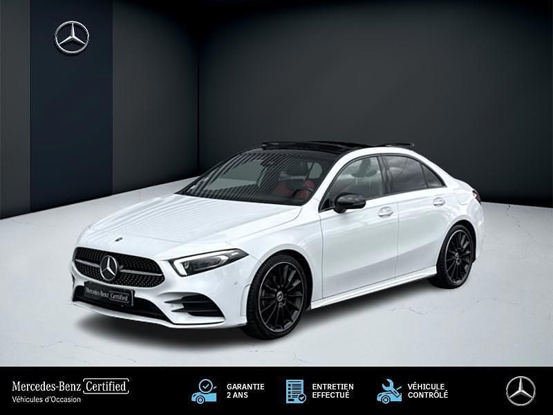 Blanc Utilisé 2022 Mercedes A200 Berline | 32 900 € (Prix assez cher) - Image 1/4
