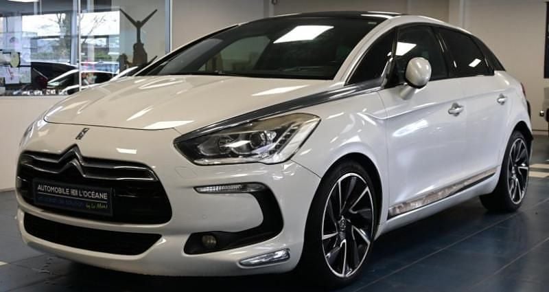 Utilisé 2012 Citroën DS5 Sport Chic Citadine | 8 996 € (Prix assez cher) - Image 1/4