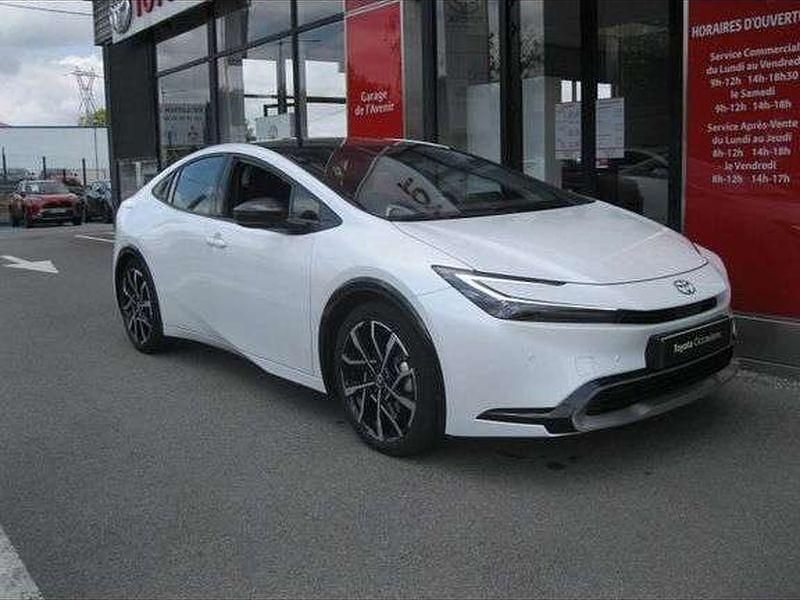Utilisé 2024 Toyota Prius Design Citadine | 36 900 € (Prix assez cher) - Image 1/1