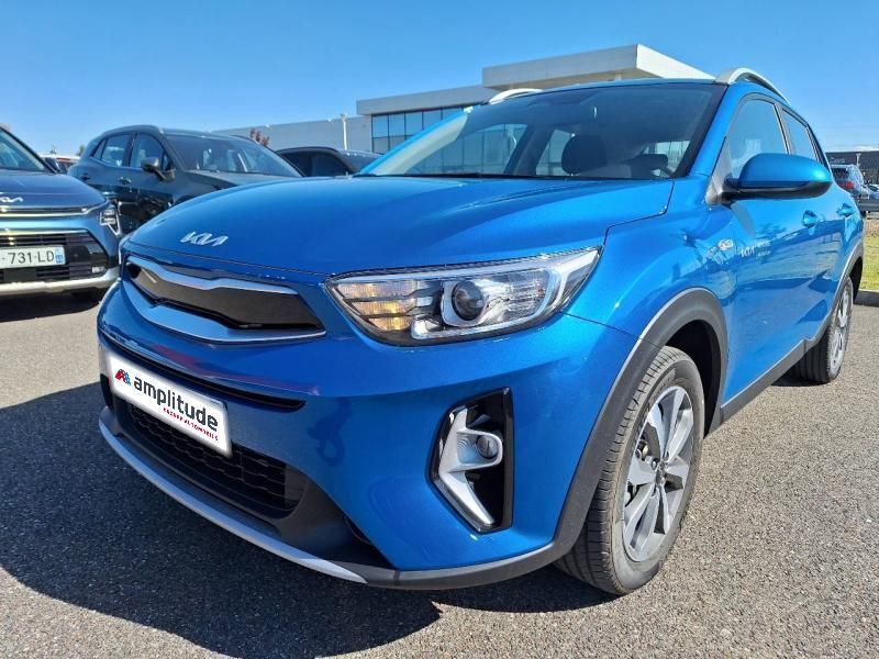 Bleu azur mã©tallisã© Utilisé 2025 Kia Stonic Active SUV | 22 999 € (Prix assez cher) - Image 1/4