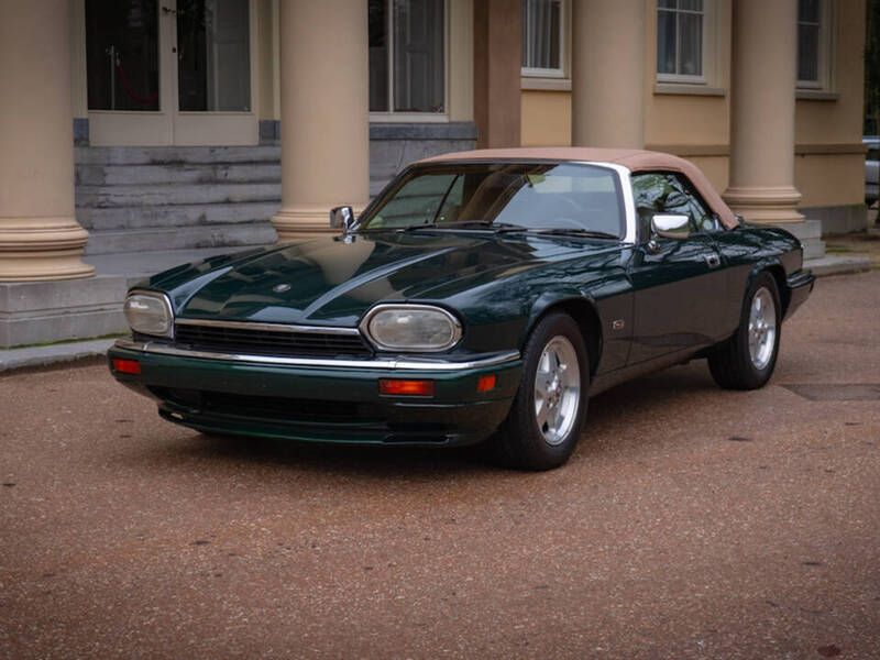 Vert Utilisé 1995 Jaguar XJS Cabriolet | 24 500 € - Image 1/4