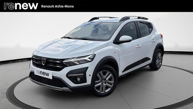 Blanc Utilisé 2022 Dacia Sandero Comfort Citadine | 14 990 € (Prix juste) - Image 1/4