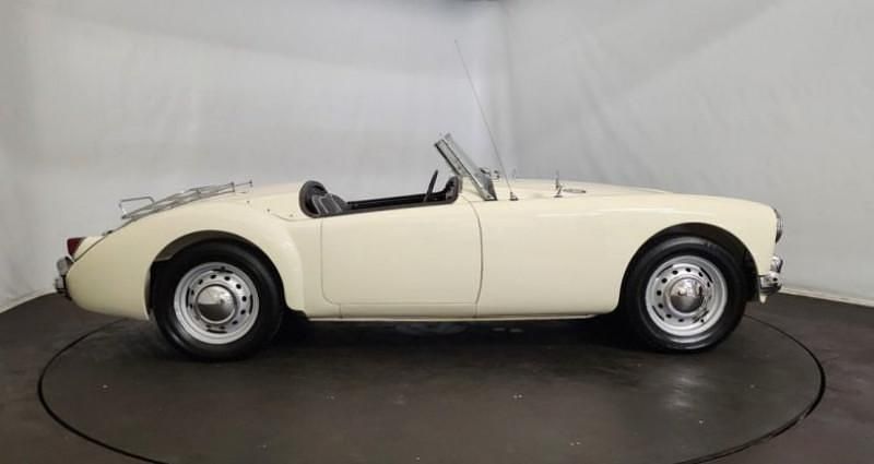 Occasion MG MGA 1955 Blanc Cabriolet