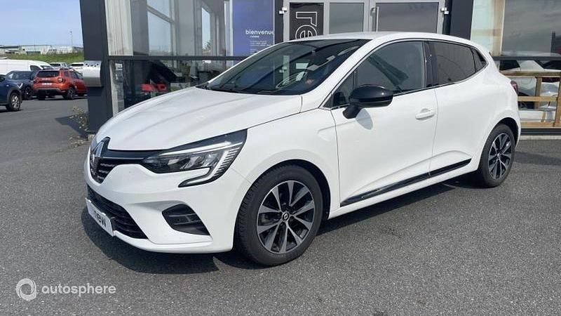 Blanc Utilisé 2023 Renault Clio V Techno Berline | 16 499 € (Prix juste) - Image 1/4