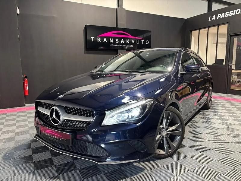 Bleu Utilisé 2016 Mercedes CLA220 Shooting Brake Break | 18 990 € - Image 1/4