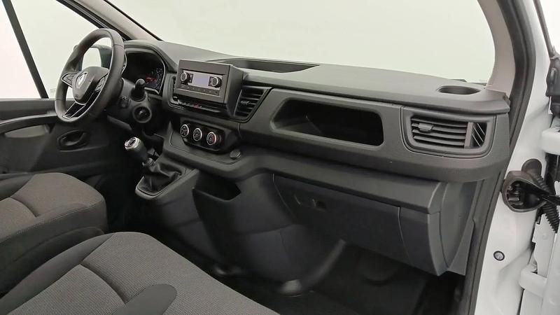 Image 3/4