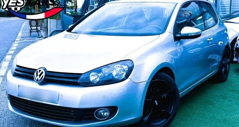 Gris Utilisé 2010 VW Golf VI Berline | 5 990 € (Prix juste) - Image 1/4