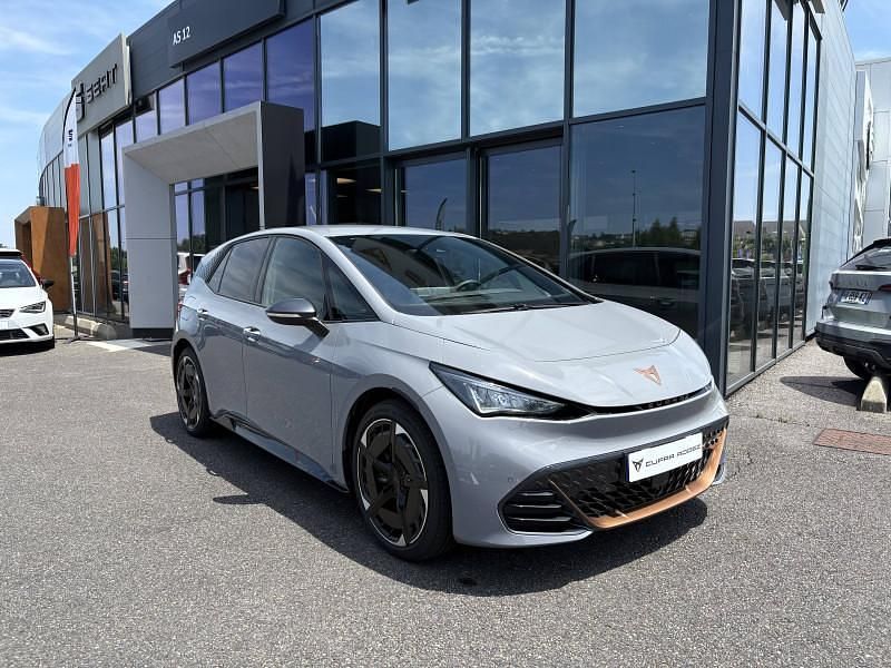 Utilisé 2025 Cupra Born Citadine | 33 990 € (Prix cher) - Image 1/4