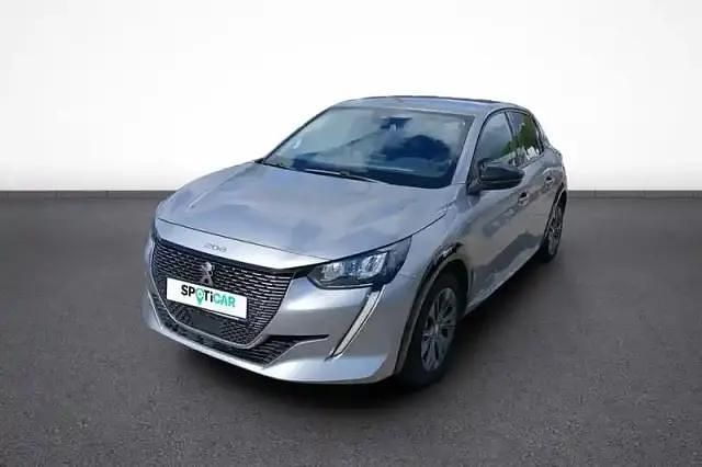 Gris Utilisé 2022 Peugeot e-208 Citadine | 15 989 € (Bon prix) - Image 1/4