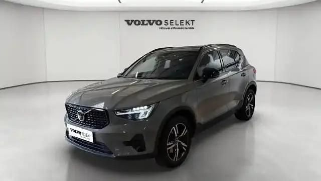 Vert Occasion 2023 Volvo XC40 SUV | 34 980 € - Image 1/4