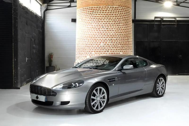 Gris Utilisé 2008 Aston Martin DB9 Coupé | 74 490 € - Image 1/4