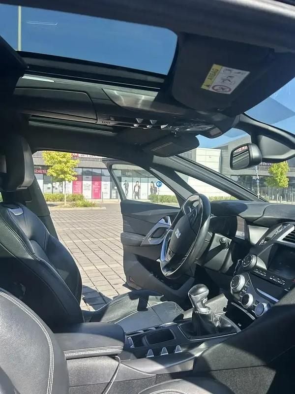 Occasion 2015 DS Automobiles DS5 Citadine | 8 500 € (Prix assez cher) - Image 1/4