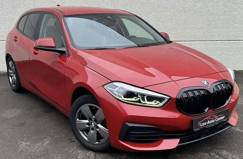 Rouge Occasion 2020 BMW 118 Sport Line Citadine | 19 900 € (Bon prix) - Image 1/4