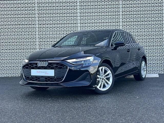 Occasion Audi A3 Business 116 ch (85 kW) 2025 Noir mythique métallisé