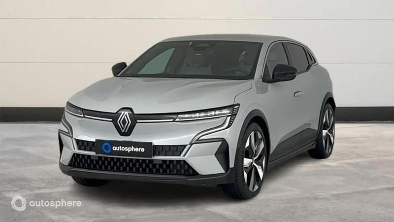 Gris Utilisé 2022 Renault Mégane Techno SUV | 22 999 € (Prix juste) - Image 1/4