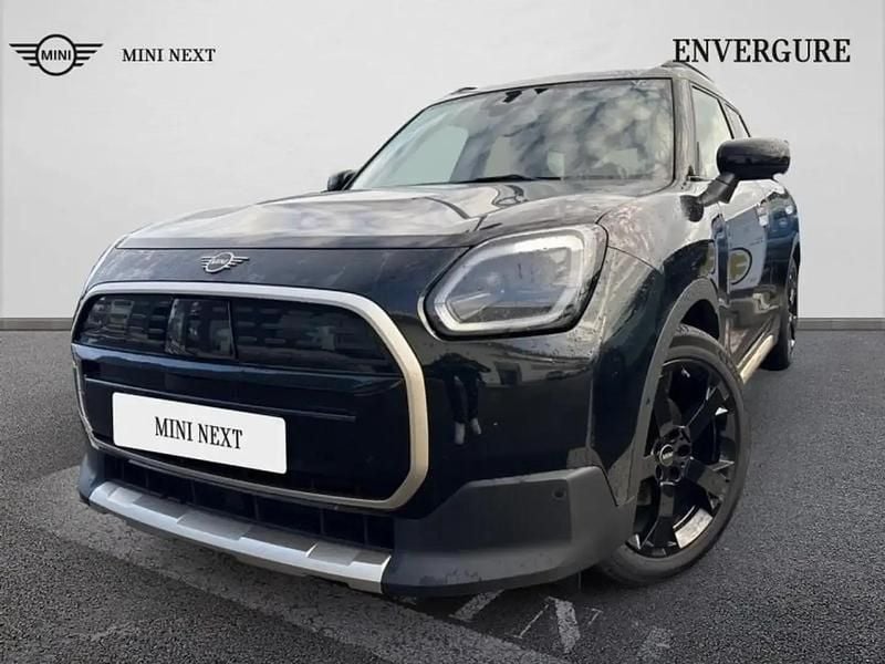 Noir Nouvelle 2025 Mini Countryman Favoured SUV | 41 310 € (Prix assez cher) - Image 1/4