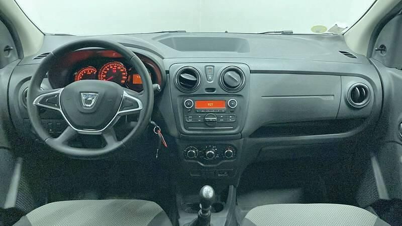 Occasion Dacia Lodgy Essentiel 115 ch (84 kW) 2021 Gris Monospace