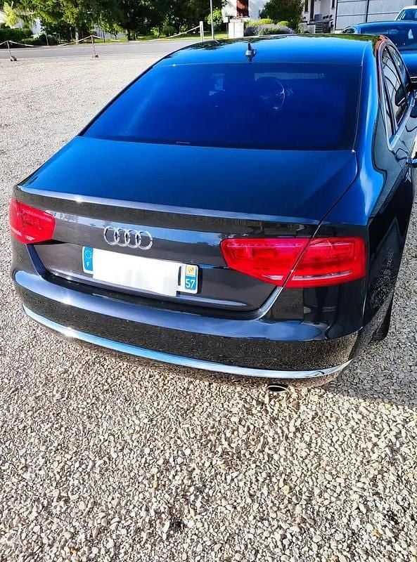 Brun Utilisé 2011 Audi A8 Berline | 21 500 € - Image 1/4