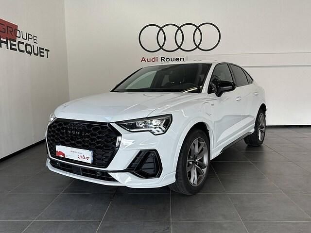 Blanc glacier métallisé Utilisé 2023 Audi Q3 Sportback S-Line SUV | 44 590 € - Image 1/4
