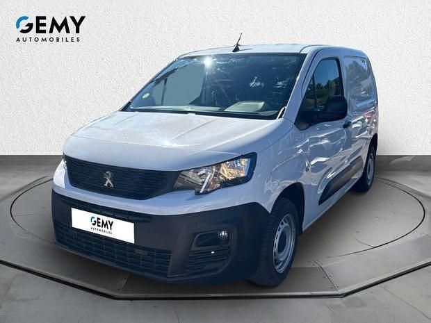 Blanc Utilisé 2023 Peugeot Partner S Van | 18 490 € - Image 1/4