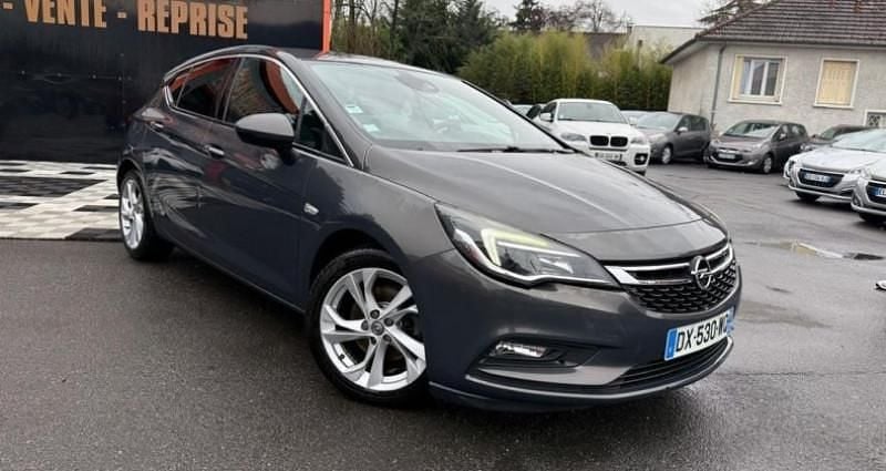 Occasion 2015 Opel Astra Dynamic Berline | 6 490 € - Image 1/4