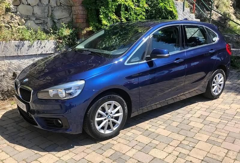 Bleu Utilisé 2015 BMW 218 Active Tourer Sport Line Monospace | 12 990 € (Prix juste) - Image 1/4