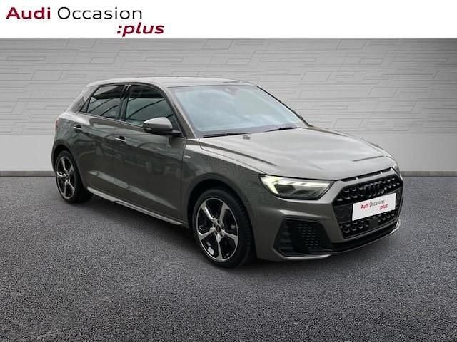 Occasion Audi A1 Sportback S-Line 116 ch (85 kW) 2026 Gris chronos métallisé Citadine