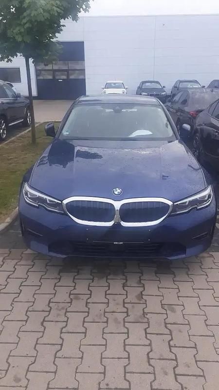 Utilisé 2021 BMW 330e Berline | 37 900 € - Image 1/4