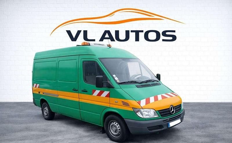 Occasion Mercedes Sprinter 129 ch (94 kW) 2006 Vert Van