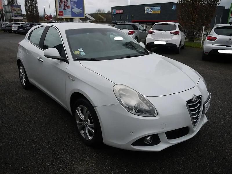Occasion Alfa Romeo Giulietta Business 178 ch (130 kW) 2014 Blanc Berline