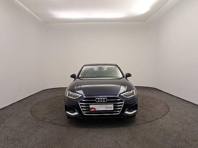 Bleu navarre métallisé Utilisé 2022 Audi A4 Ambition Berline | 23 900 € (Bon prix) - Image 1/4