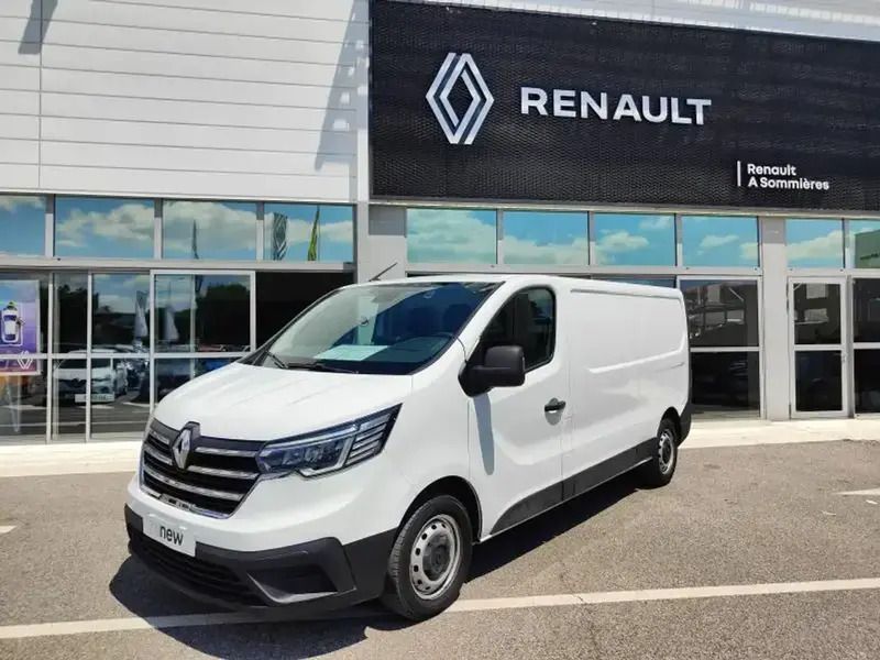 Utilisé 2022 Renault Trafic Van | 22 590 € (Prix juste) - Image 1/4