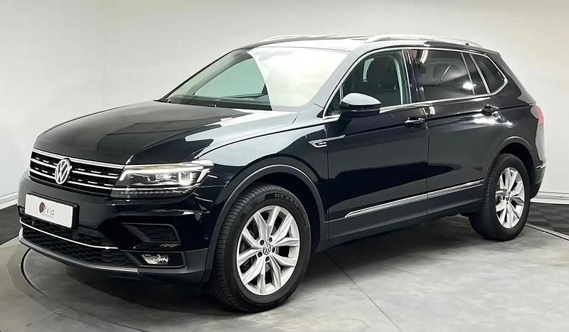 Noir Utilisé 2018 VW Tiguan Allspace SUV | 27 990 € (Prix juste) - Image 1/4