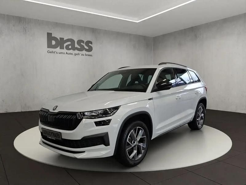 Blanc Utilisé 2022 Skoda Kodiaq SportLine SUV | 32 400 € (Bon prix) - Image 1/4