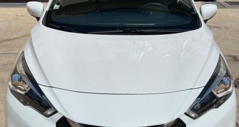 Image 2/4