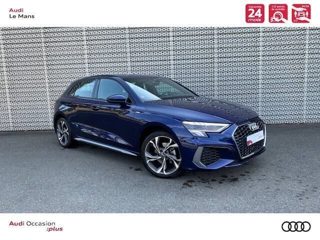 Bleu navarre métallisé Utilisé 2023 Audi A3 S-Line | 32 890 € - Image 1/4