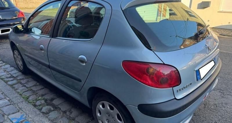 Utilisé 2004 Peugeot 206 Citadine | 4 590 € (Prix juste) - Image 1/4