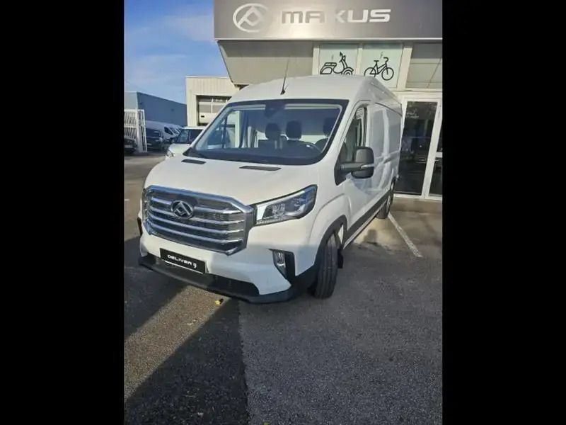 Blanc Utilisé 2024 Maxus V90 Van | 31 990 € - Image 1/4